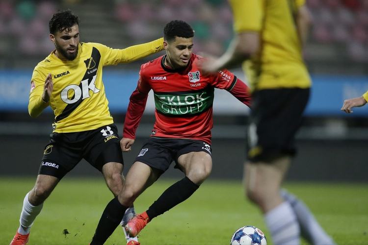 在这样的背 在这样的背