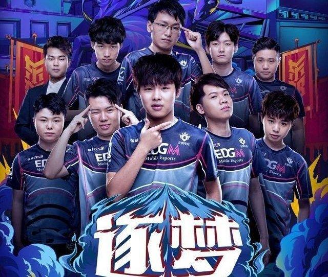 与其追逐名